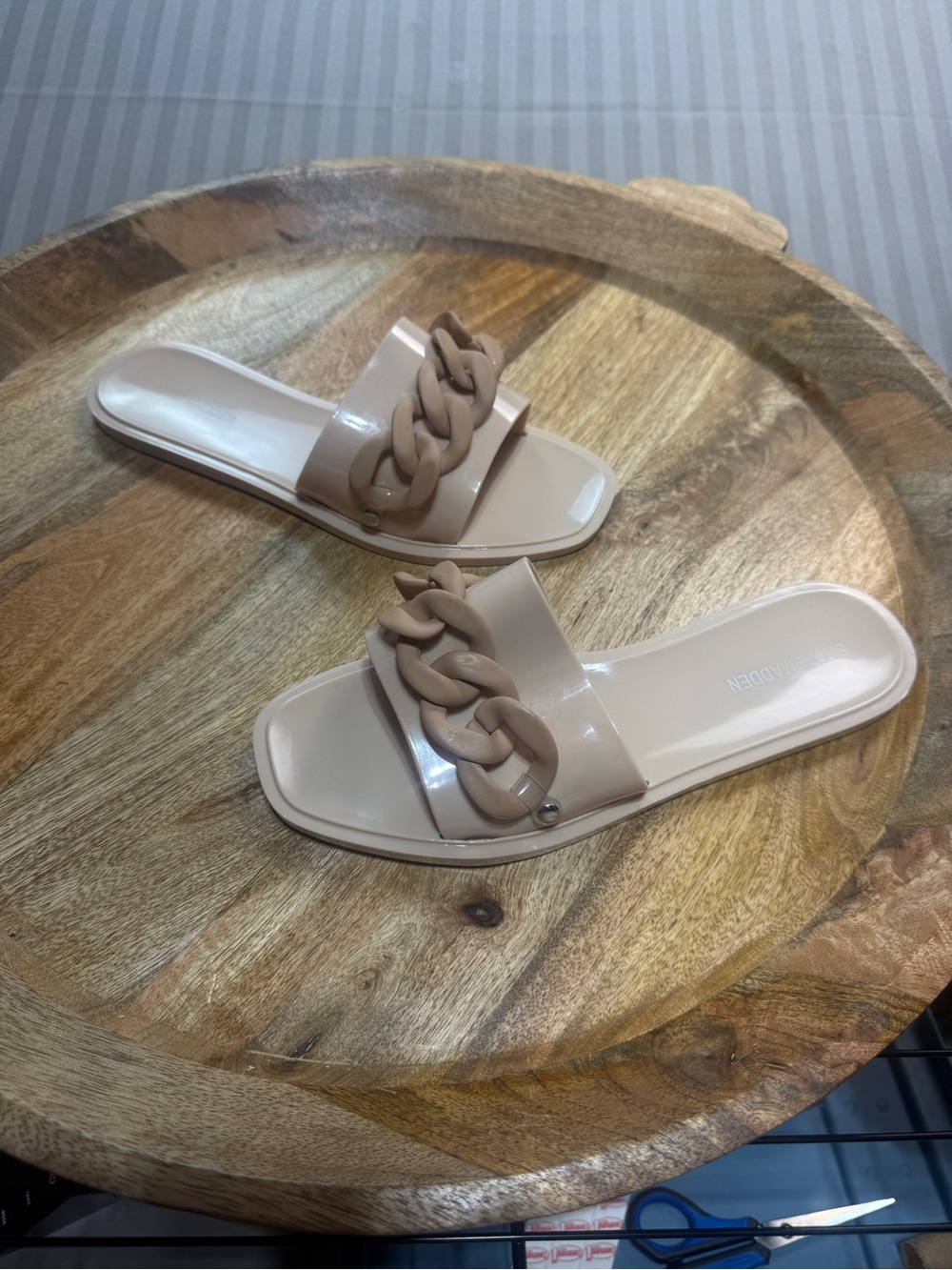 Nude Jelly Slides Steve Madden Size 7 Chunky Chain Sandals